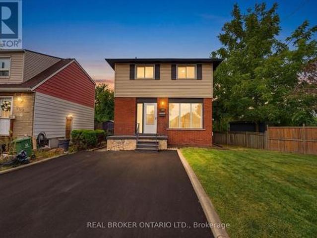 House for sale in Ancaster, Ontario