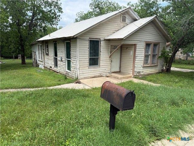 House for sale in Lampasas, Texas