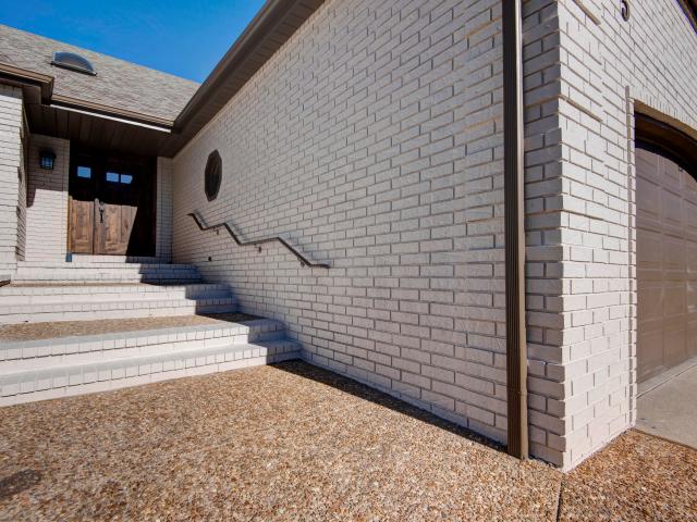 House for sale in Nixa, Missouri