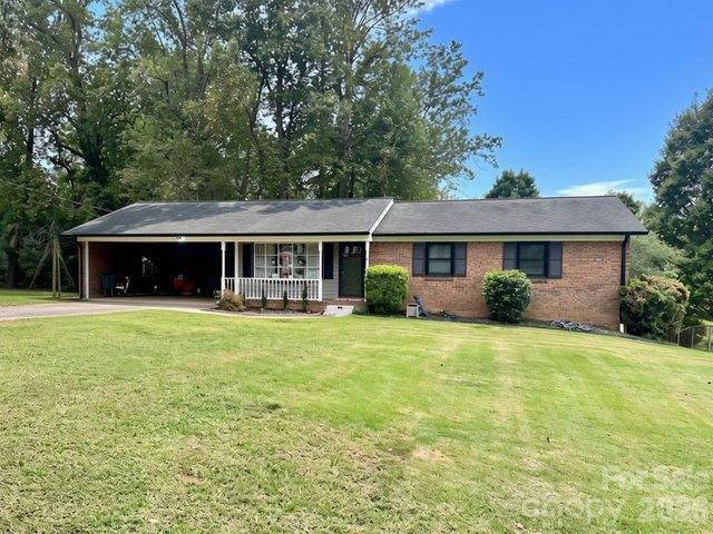 House for sale in Old Farm, Shelby