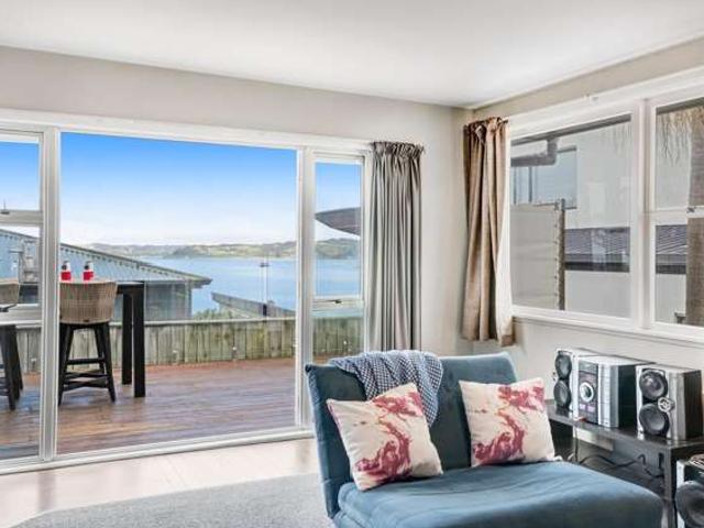House for sale in Whangaparaoa