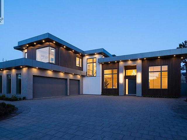 House for sale in Richmond, British Columbia