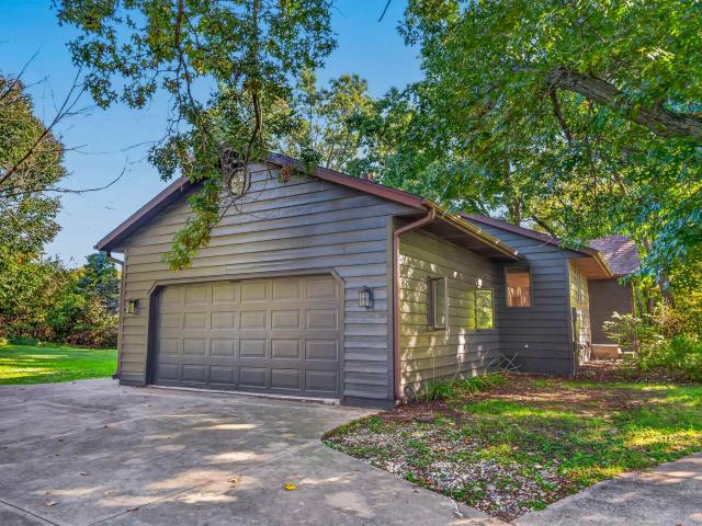 House for sale in Oak Valley, Village of Cross Plains