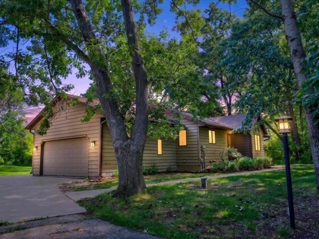 House for sale in Cross Plains, Wisconsin