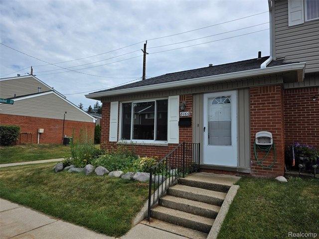 Condo for sale in Westland, Michigan