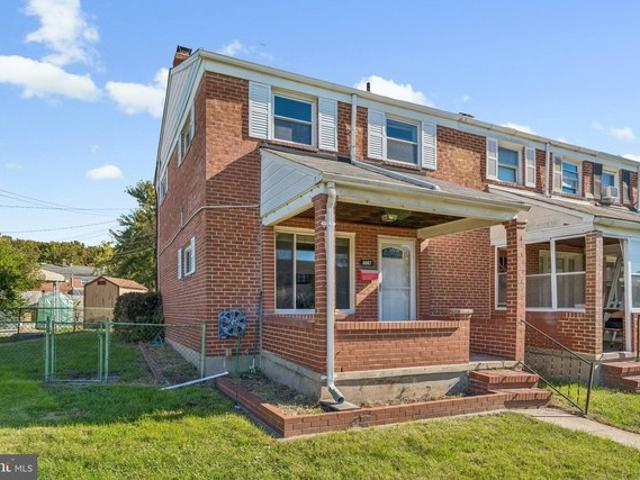 Townhouse for sale in Charlesmont, Dundalk