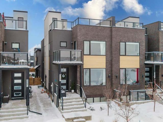 Townhouse for sale in Wedgewood, Alberta