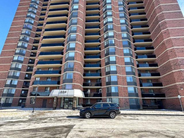 Condo for sale in Etobicoke North, Toronto