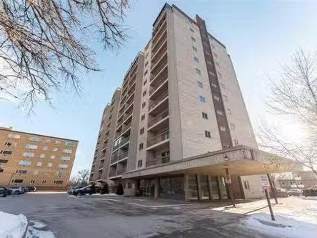 Condo for sale in East St. Paul, Manitoba