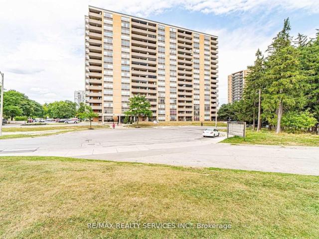 Condo for sale in Toronto, Golden Horseshoe