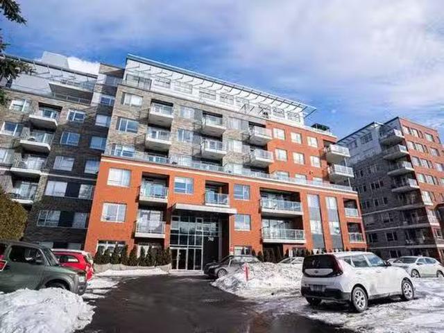 Condo for sale in Saint-lambert, Quebec