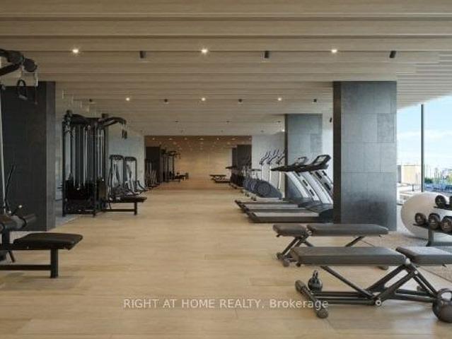 House for rent in Toronto Centre, Toronto