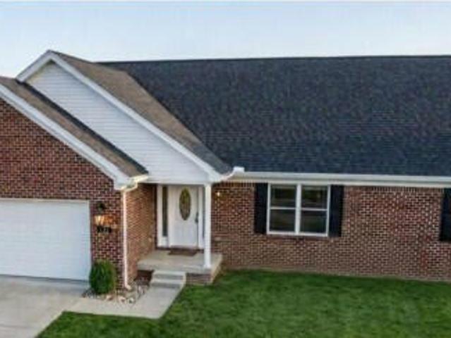 House for sale in Cecilia, Kentucky