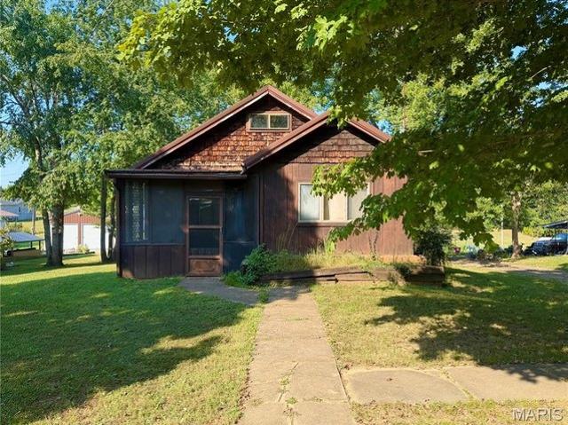 House for sale in Fredericktown, Madison County