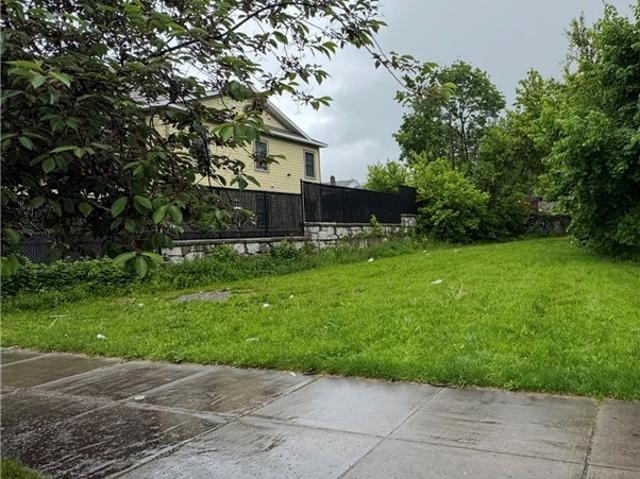 Land for sale in Syracuse, New York