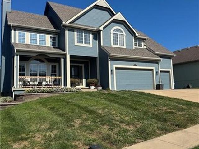 House for sale in Forest Oaks, Smithville