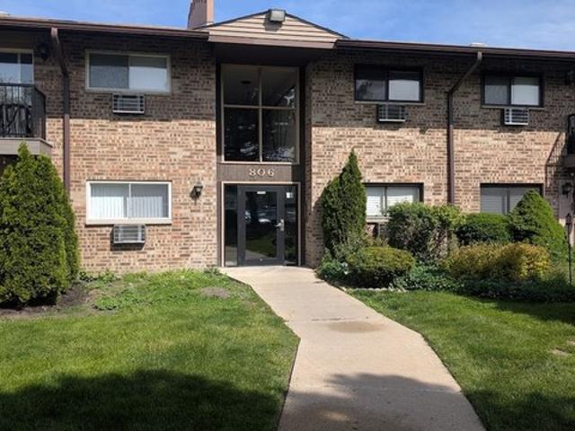 Condo for sale in Prospect Heights, Illinois