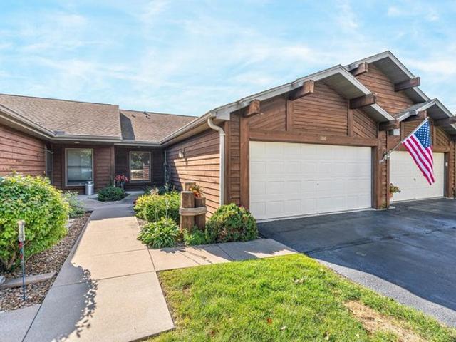 Condo for sale in Omro, Winnebago County