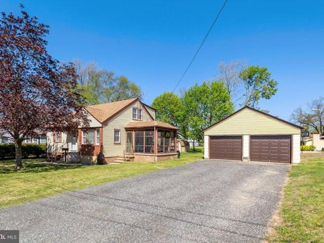 House for sale in Turnersville, New Jersey