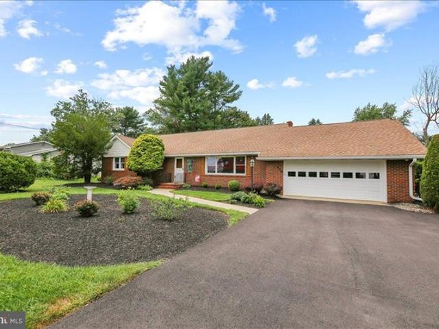 House for sale in Mullica Hill, New Jersey