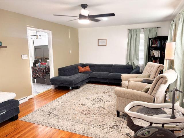 House for sale in Mayfield, Graves County
