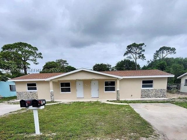 House for sale in Fort Pierce, Saint Lucie County
