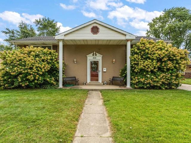 House for sale in Griffith, Lake County