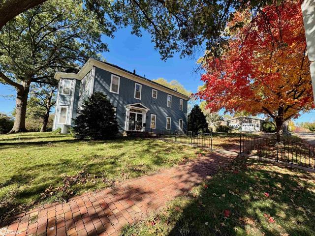 House for sale in Shenandoah, Iowa