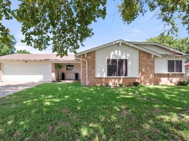 House for sale in Johnson, Texas