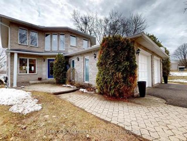 House for sale in Elizabethtown, Ontario