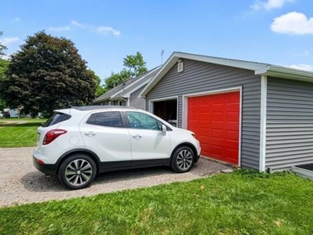House for sale in Ashmore, Illinois