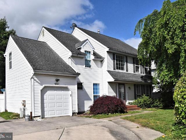 House for sale in Philadelphia, Pennsylvania