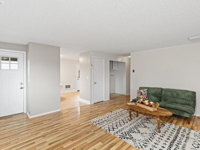 House for sale in Pendleton, Umatilla County