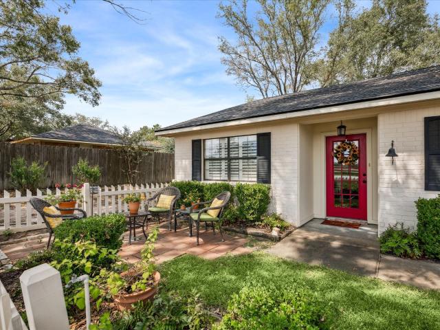 House for sale in Bellville, Austin County