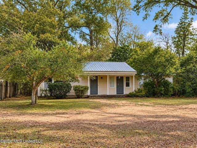 House for sale in Bogue Chitto, Mississippi