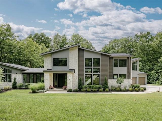 House for sale in Chagrin Falls, Ohio