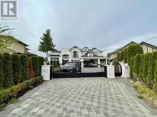House for sale in Richmond, British Columbia