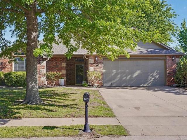 House for sale in Rogers, Oklahoma