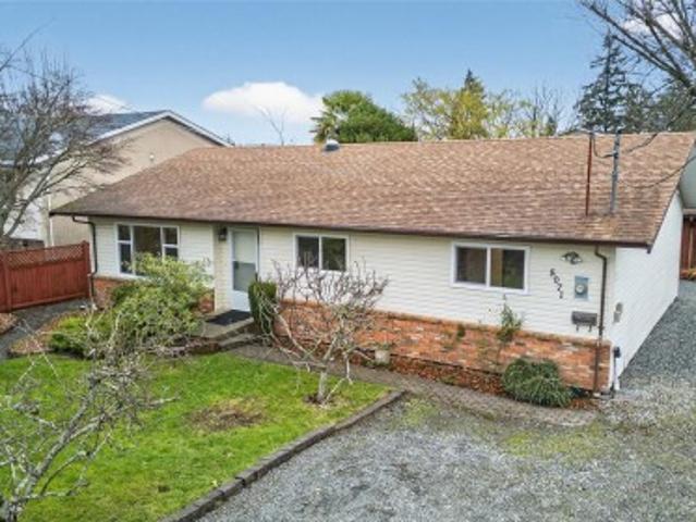 House for sale in North Cowichan, British Columbia