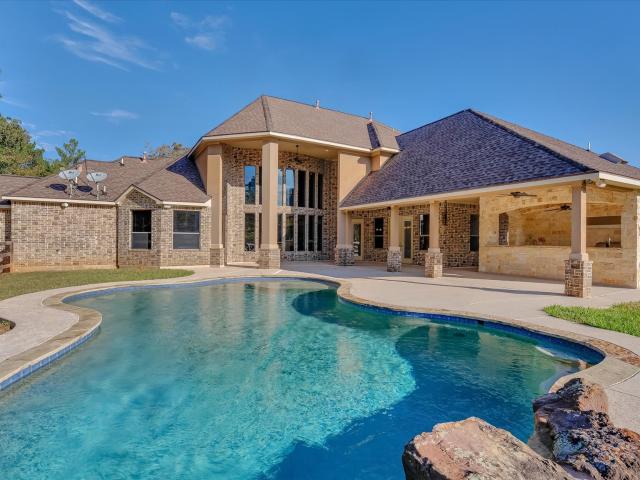 House for sale in Montgomery, Texas