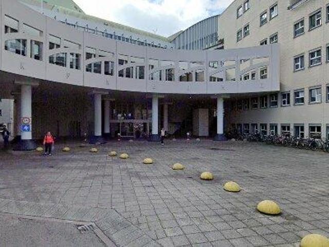 Bedrijfspand te huur in Centrum, Groningen