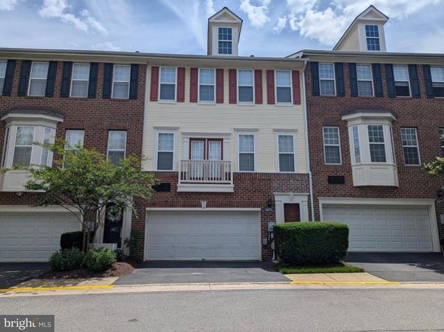 Condo for sale in Virginia