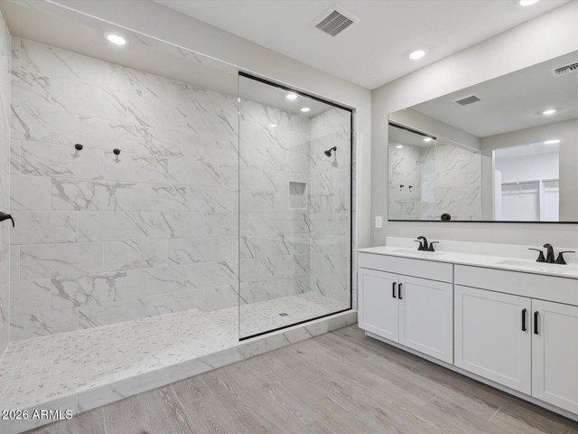 House for sale in White Tank Foothills, Waddell