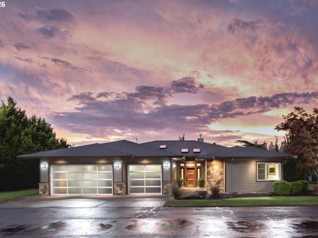 House for sale in Canby, Clackamas County