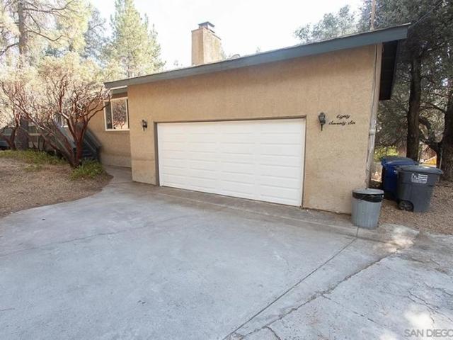 House for sale in Pine Valley, California
