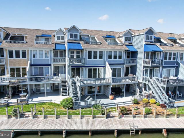 Townhouse for sale in Chesapeake Beach, Maryland