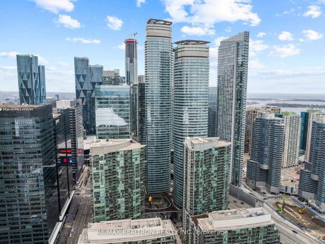 Condo for sale in Spadina—Fort York, Toronto