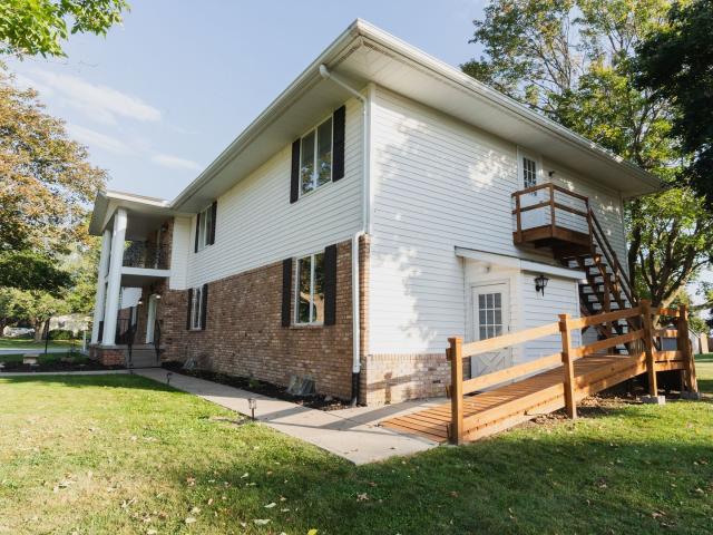 House for sale in Cedar, Iowa