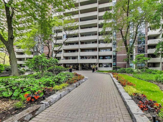 Condo for sale in Woburn, Ontario