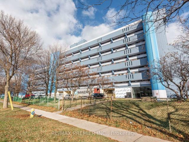 Condo for sale in Woburn, Ontario